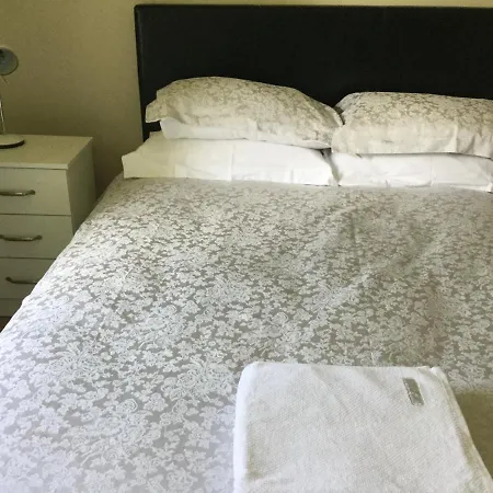 Appartement Adare Luxury Riverside *