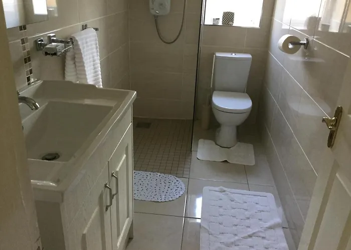 Adare Luxury Riverside Apartamento Limerick Junction