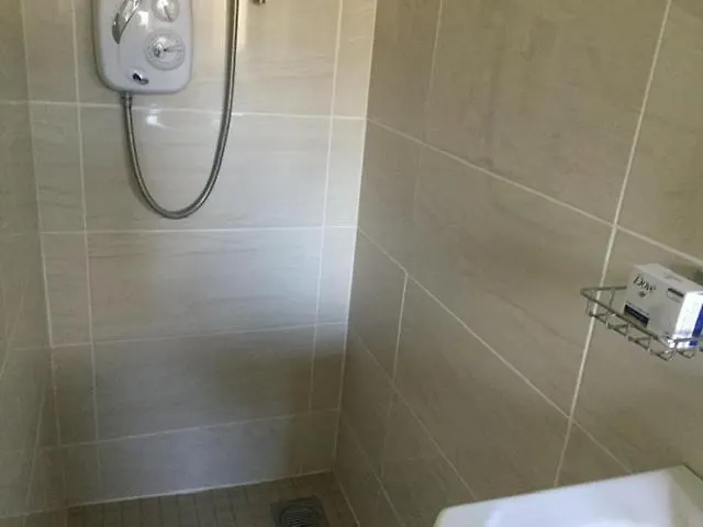 Апартаменты Adare Luxury Riverside Лимерик